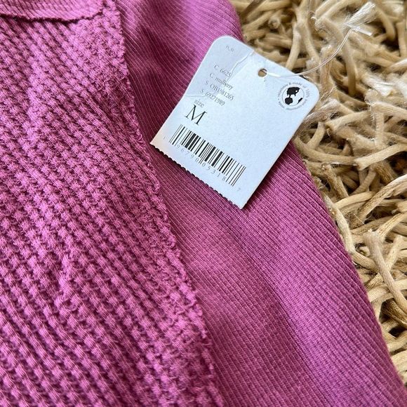 Free People Santa Clara Thermal Mulberry Size M Oversized - Picture 6 of 8
